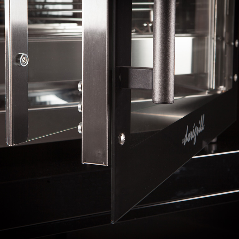 Sensup: panoramic oven with easy cleaning